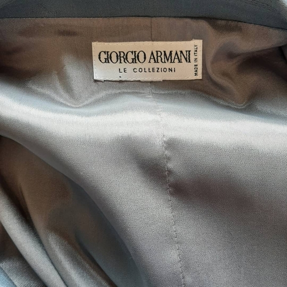 Armani collezioni grey ladies blazer - Picture 2 of 5